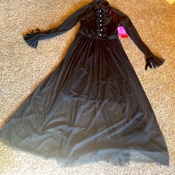 NWT Betsey Johnson Black Tulle Dress Size 6 - Picture 1 of 3